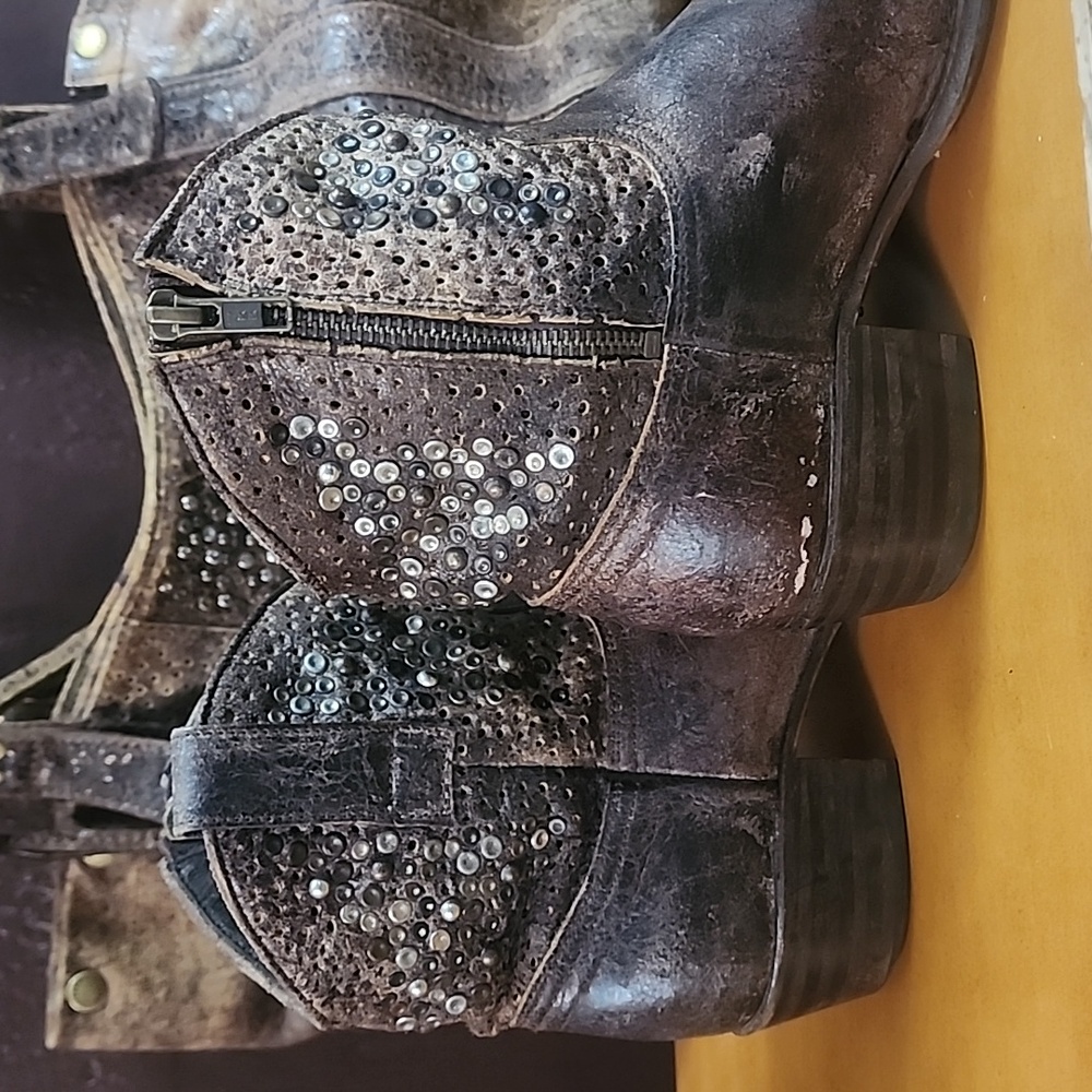 Studded Debra Frye Distressed  Ankle booties. Size: 7 - Picture 9 of 10